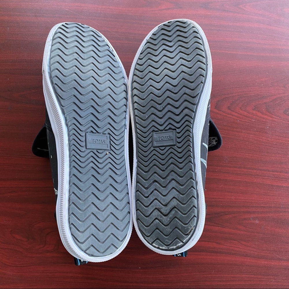 New without box Toms Women’s Star Wars Shoe Sz 11 - Picture 6 of 16